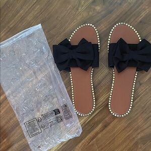 SHEIN Black Bow Sandals with Gold Accents